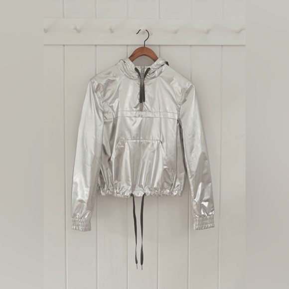 H&M Coachella Official Collection Silver Metallic Rain Jacket Hooded Quarter Zip - Picture 4 of 13
